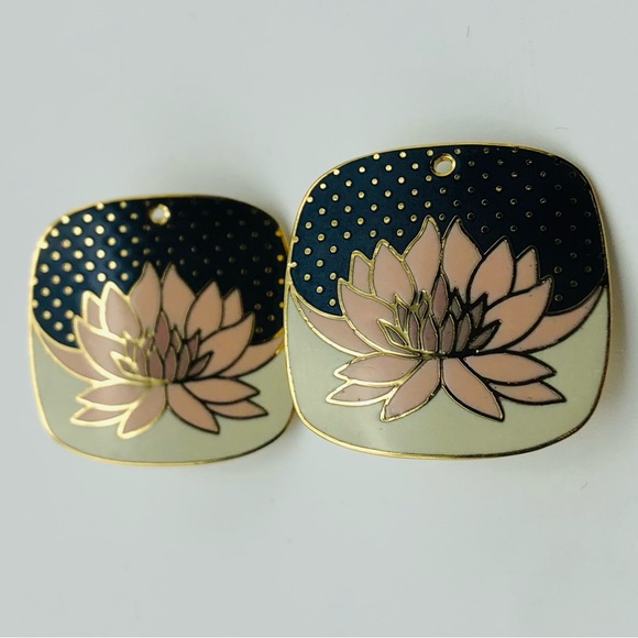 Laurel Burch Lotus Clip-on Earrings Vintage - Picture 6 of 6